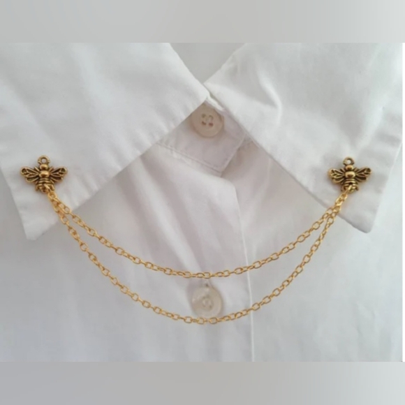 Double Crown Vintage Collar Pin, Pink Crowns Sparkly Perfect Condition - Picture 3 of 5